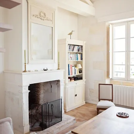 Apartment Xviii Century Gem With Magnificent Views Of The Harbour With A Private Garage *