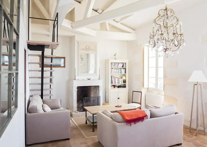 Apartment Xviii Century Gem With Magnificent Views Of The Harbour With A Private Garage